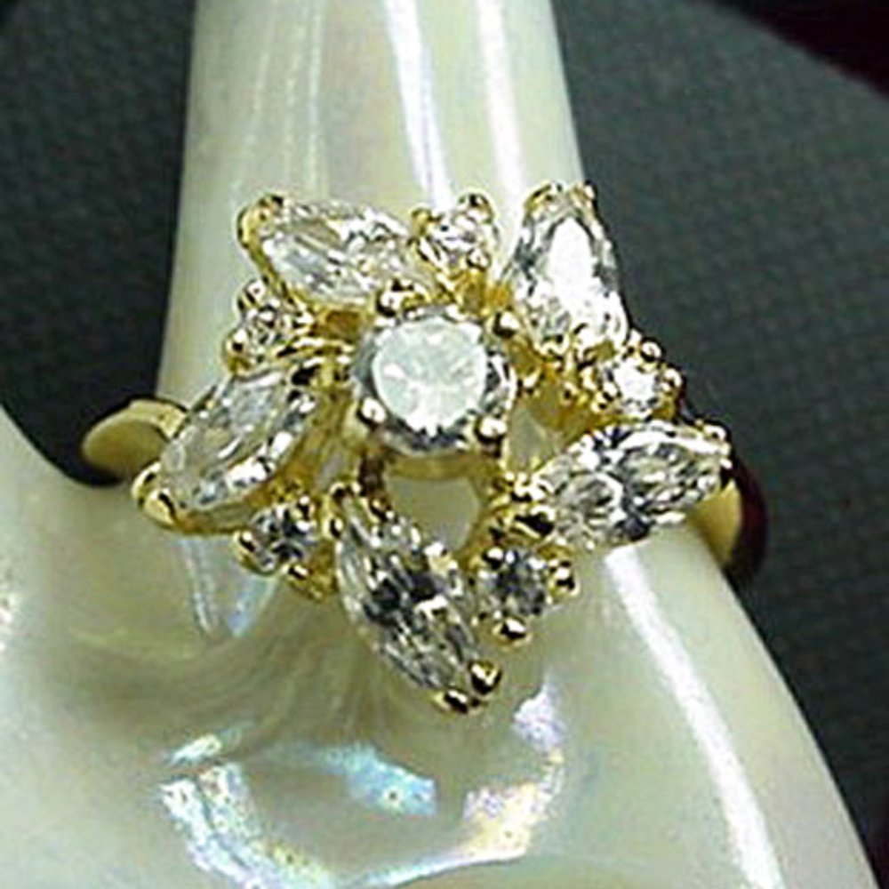 Crystal Star design Ring - Pomona Orian - Size 9